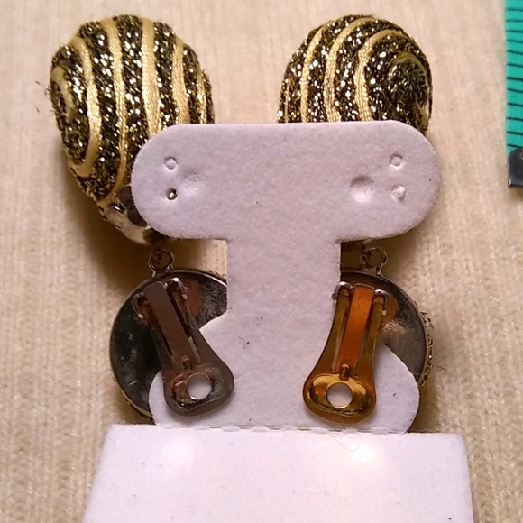 Vintage earrings, 2,75" L - Picture 6 of 6